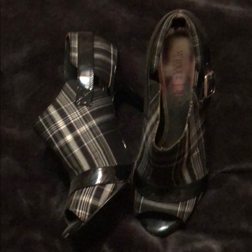 Plaid heels